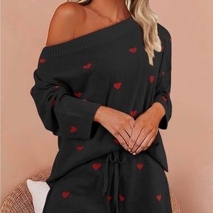 Matching 2 piece Off Shoulder Lounge Set